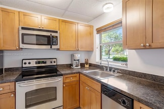 8920 Sunrise Lakes Blvd Unit 101, Sunrise, FL 33322
