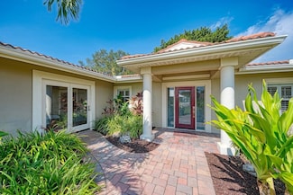 5024 Higel Ave, Sarasota, FL 34242