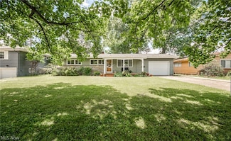 1421 Arthur Dr NW, Warren, OH 44485