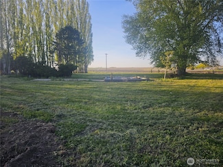 1830 W Black Arrow Ln, Othello, WA 99344