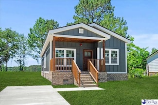 520 Westridge Dr, Mullins, SC 29574