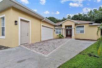 4116 Woodacre Ln, Tampa, FL 33624