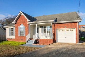 909 Avery Green Ct, Old Hickory, TN 37138