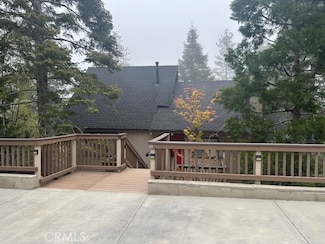 111 St Andrews Dr, Lake Arrowhead, CA 92352