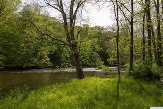 1226 Jackson Corners Rd, Red Hook, NY 12571
