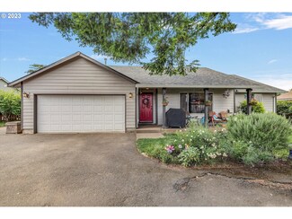680 S Ivy St, Canby, OR 97013