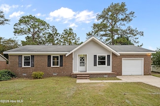 106 Ronny Ct, Jacksonville, NC 28546