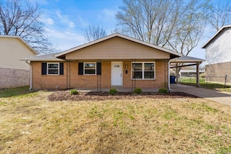 2382 Battlefield Dr, Florissant, MO 63031