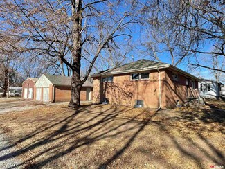 3025 N 44th St, Lincoln, NE 68504