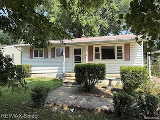 3837 Holly Ave, Flint, MI 48506