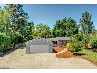 1172 S End Rd, Oregon City, OR 97045