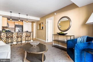 800 4th St SW Unit N217, Washington, DC 20024