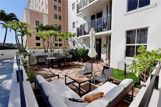 357 Almeria Ave Unit 506, Coral Gables, FL 33134