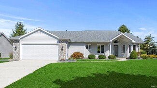 924 Golden Hawk Dr, Auburn, IN 46706