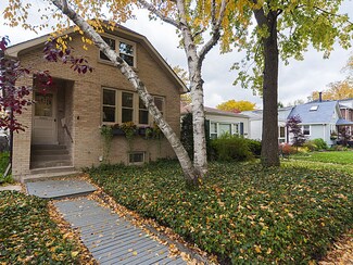 2308 Hastings Ave, Evanston, IL 60201