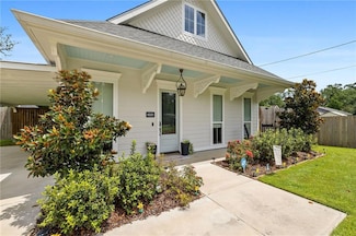 208 E Pecan St, Ponchatoula, LA 70454