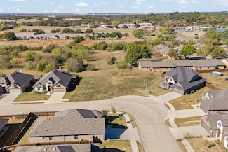 404 Molly Ln, Keene, TX 76059