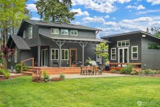 10349 SW 110th St, Vashon, WA 98070
