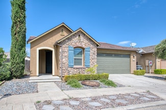 3170 Redington Ave, Clovis, CA 93619