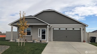 403 Lambert Ct, Grandview, WA 98930