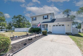 235 Mandarin Rd, Brick, NJ 08723