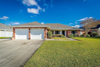 301 Hawthorne Dr, Houma, LA 70360