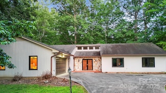 1700 Abbottsford Dr, Kernersville, NC 27284