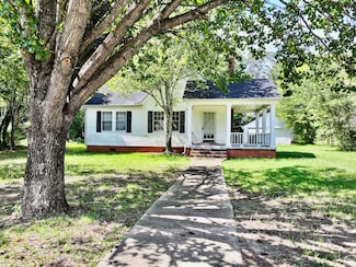 1111 Forest Ave, Jackson, AL 36545