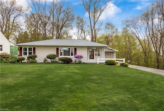 14 Hillcrest Dr, Rittman, OH 44270
