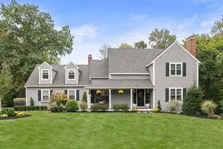 8 Burnham Ln, Danvers, MA 01923