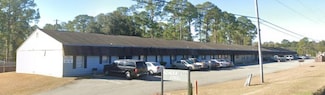 1522 W Oakridge Dr, Albany, GA 31707