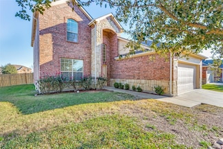 212 Clydesdale St, Waxahachie, TX 75165