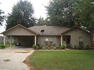 219 Cain Dr, Mc Crory, AR 72101