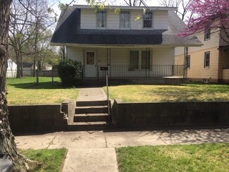 1640 E Bowman St, South Bend, IN 46613