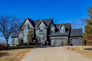 4205 Quail Ct, West Des Moines, IA 50265