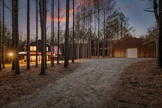 1194 Horseshoe Rd, Signal Mountain, TN 37377
