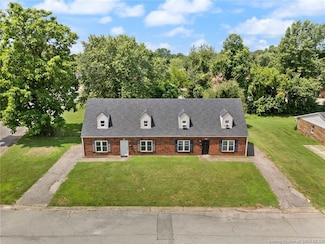 815 Lancelot Ct, Jeffersonville, IN 47130