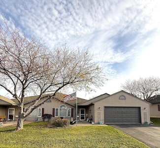 4930 32nd Ave NW, Rochester, MN 55901