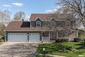 4104 Regency Ct, Davenport, IA 52806
