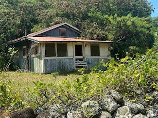 7308 Kamehameha V Hwy, Kaunakakai, HI 96748