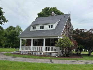 147 Lime Ridge Rd, Poughquag, NY 12570