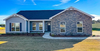 1659 Pine Ridge Dr N, Hephzibah, GA 30815