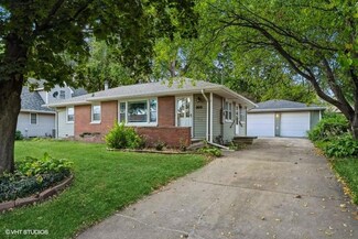 800 14th St, West Des Moines, IA 50265