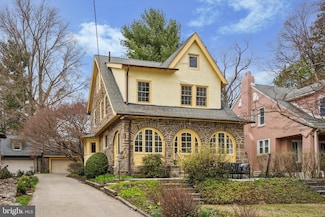 525 Arbutus St, Philadelphia, PA 19119