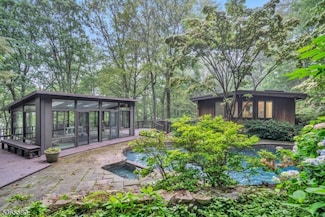 37 Lenape Dr, Montville, NJ 07045
