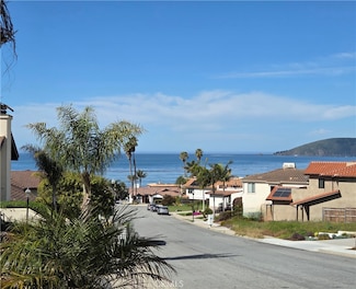 101 Searidge Ct, Pismo Beach, CA 93449