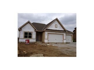 4808 NE 62nd St, Kansas City, MO 64119