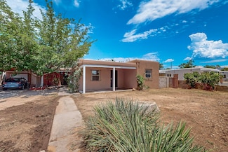 3805 Thaxton Ave SE, Albuquerque, NM 87108