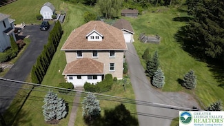 244 Learn Rd, Tannersville, PA 18372