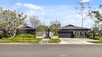 1701 Starlight Cir, Newport Beach, CA 92660